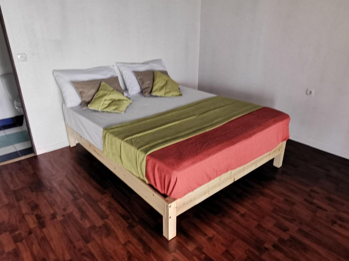 Aotera Guest House Avatoru ภายนอก รูปภาพ