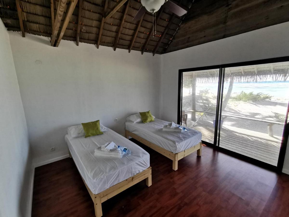 Aotera Guest House Avatoru ภายนอก รูปภาพ
