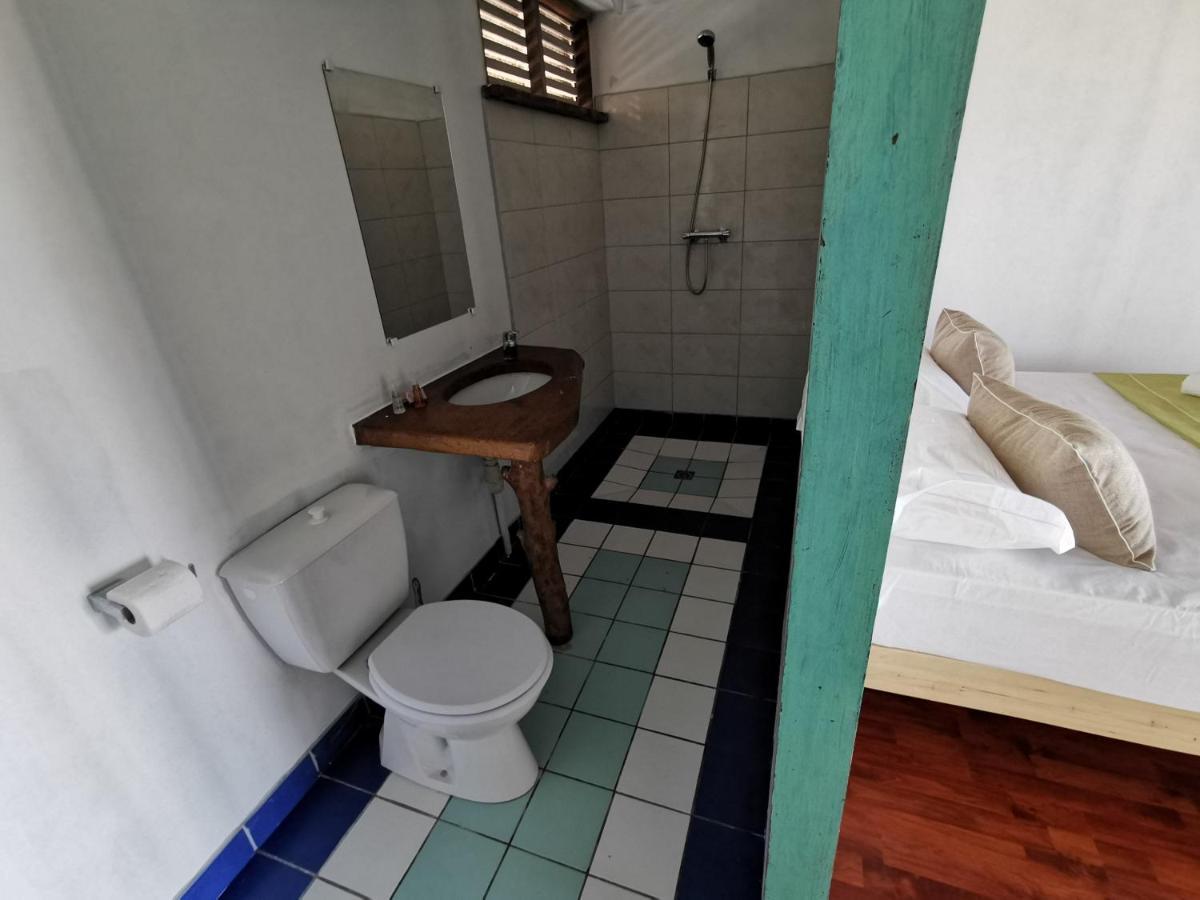 Aotera Guest House Avatoru ภายนอก รูปภาพ
