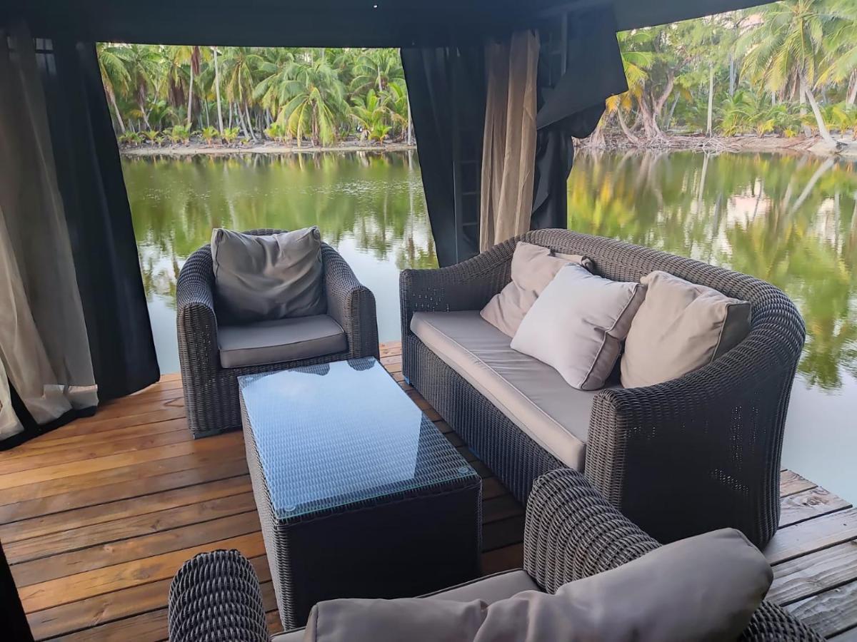 Aotera Guest House Avatoru ภายนอก รูปภาพ